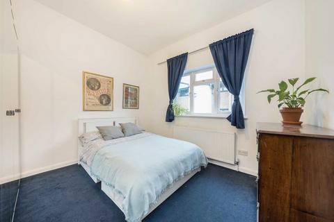 2 bedroom flat for sale, Kilburn Lane, London W10