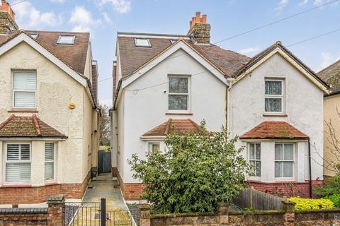 4 bedroom semi-detached house for sale - Chilton Road, Richmond TW9