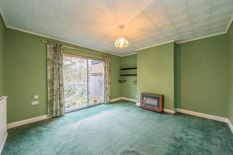 undefined, Ellerman Avenue, Twickenham TW2