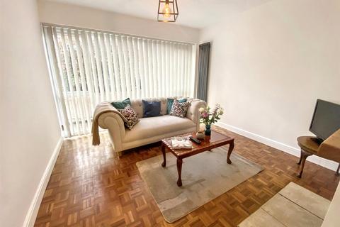 4 bedroom detached house for sale, Bracken Close, Tittensor