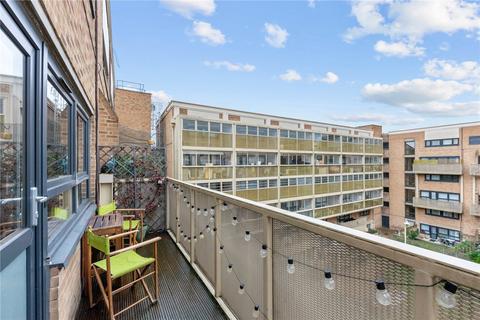 3 bedroom apartment for sale, Brownswood Road, London, N4