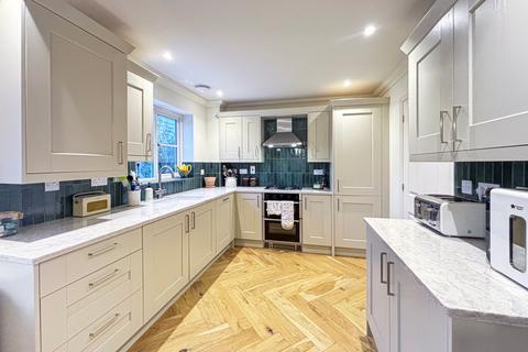 3 bedroom link detached house for sale, Pannell Place, Brightlingsea, Colchester, CO7