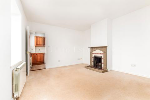 1 bedroom cottage to rent, Le Tapon Cottage