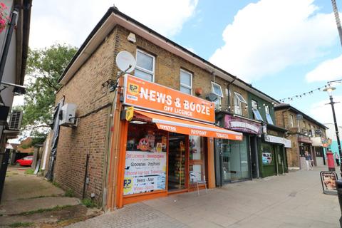1 bedroom apartment to rent - Chigwell Road, Woodford Green IG8