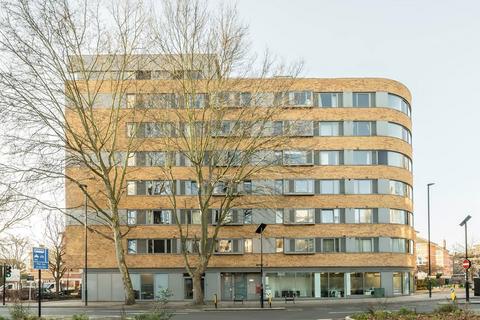 1 bedroom flat for sale, Jamaica Road, London SE1