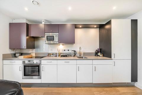 1 bedroom flat for sale, Jamaica Road, London SE1