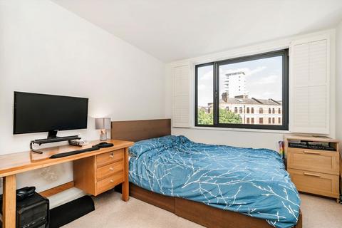1 bedroom flat for sale, Jamaica Road, London SE1