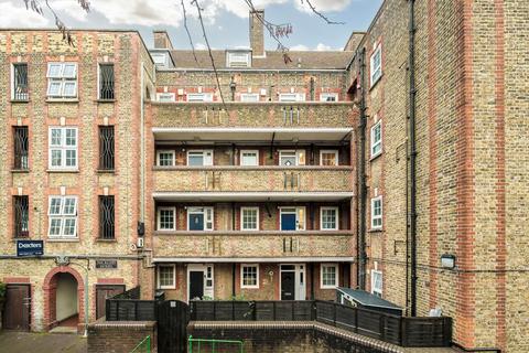 George Row, London SE16