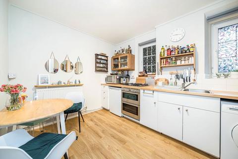 1 bedroom flat for sale, George Row, London SE16