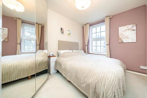 1 bedroom flat for sale, George Row, London SE16