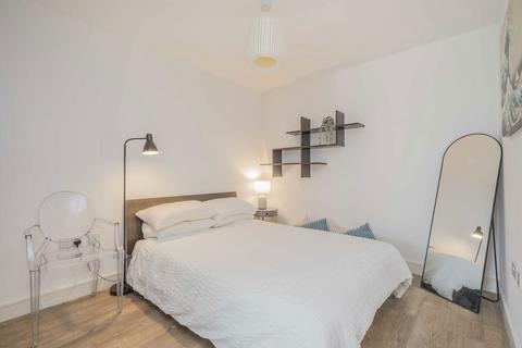 1 bedroom flat for sale, Pell Street, London SE8