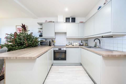 1 bedroom flat for sale, Grange Road, London SE1