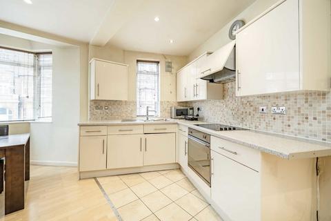 1 bedroom flat to rent, Barons Court Road, London W14
