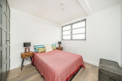 1 bedroom flat for sale, Elm Grove, LONDON SW19