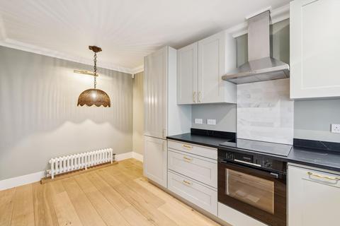 2 bedroom detached house to rent, Elm Park Lane, London, SW3