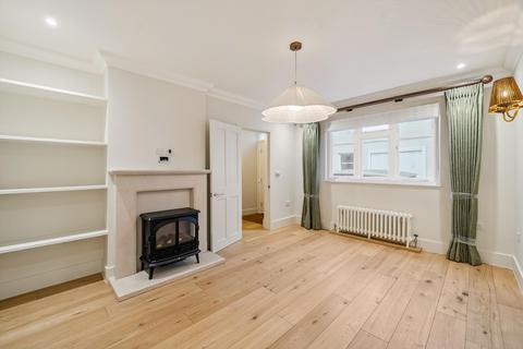 2 bedroom detached house to rent, Elm Park Lane, London, SW3