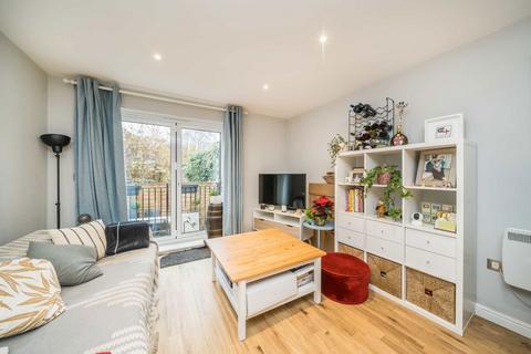Garratt Lane, London SW18