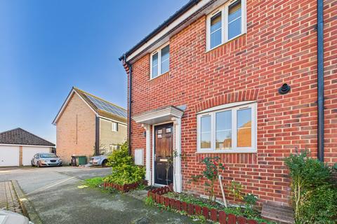 3 bedroom end of terrace house for sale - Fortress Road, Carbrooke, IP25