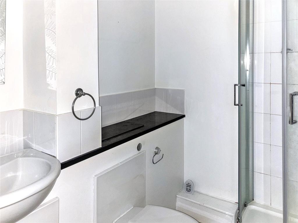 Ensuite Bathroom
