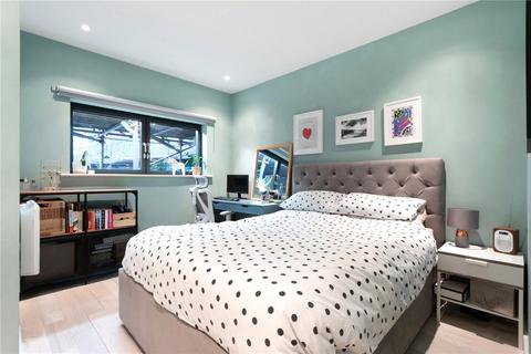 1 bedroom apartment for sale, Drayton Park, London, N5