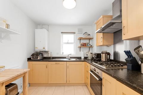 2 bedroom flat for sale, Carholme Road, Forest Hill, London, SE23