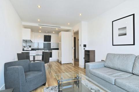 1 bedroom flat to rent, Altitude Point, Alie Street, London, E1
