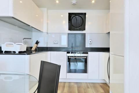 1 bedroom flat to rent, Altitude Point, Alie Street, London, E1