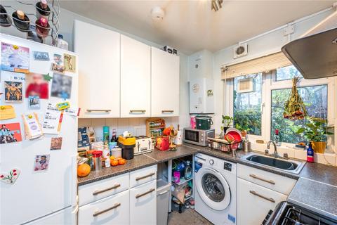 3 bedroom apartment for sale, Orwell Court, Petherton Road, London, N5