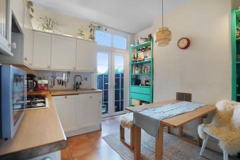 1 bedroom flat for sale, Elsinore Road, Forest Hill, London, SE23