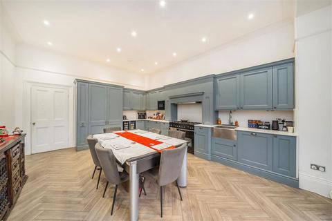 5 bedroom house for sale, The Glebe, London SE3
