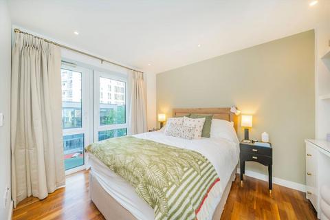 2 bedroom flat for sale, Enterprise Way, London SW18