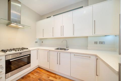 2 bedroom flat to rent, Finchley Road, London NW3