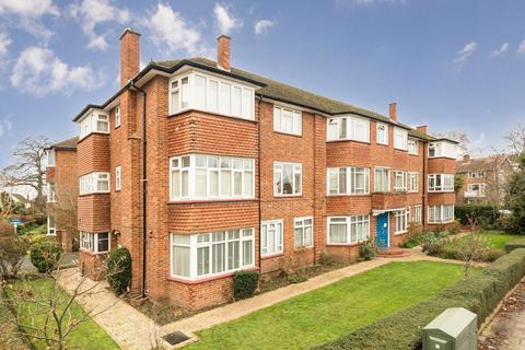 3 bedroom flat for sale, Ewell Road, Surbiton KT6