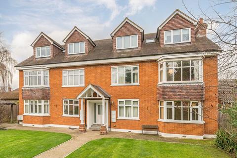 3 bedroom flat for sale, Ewell Road, Surbiton KT6