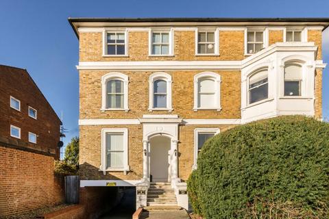 1 bedroom flat to rent, Berrylands, Surbiton KT5