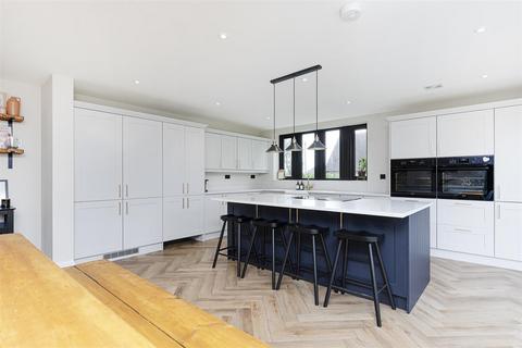 5 bedroom detached house for sale, Drub Lane, Drub, Cleckheaton