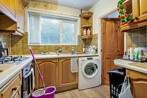 2 bedroom semi-detached house for sale, Tudor Croft, Huddersfield, HD2