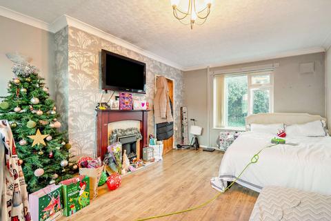 2 bedroom semi-detached house for sale, Tudor Croft, Huddersfield, HD2