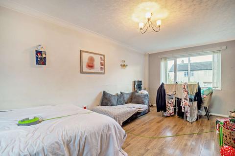 2 bedroom semi-detached house for sale, Tudor Croft, Huddersfield, HD2