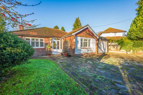 2 bedroom detached bungalow for sale, 80 Court Hill, Sanderstead, CR2
