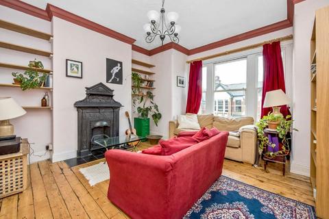 3 bedroom maisonette to rent, Chalsey Road, London SE4