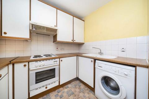 undefined, Beechwood Grove, London W3
