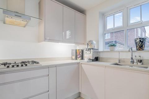 5 bedroom detached house for sale, Groveley Road,  Sunbury-on-Thames,  TW16
