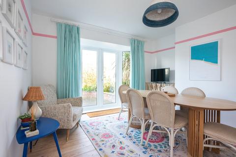 4 bedroom semi-detached house for sale, Westcliff Avenue, Cromer, NR27