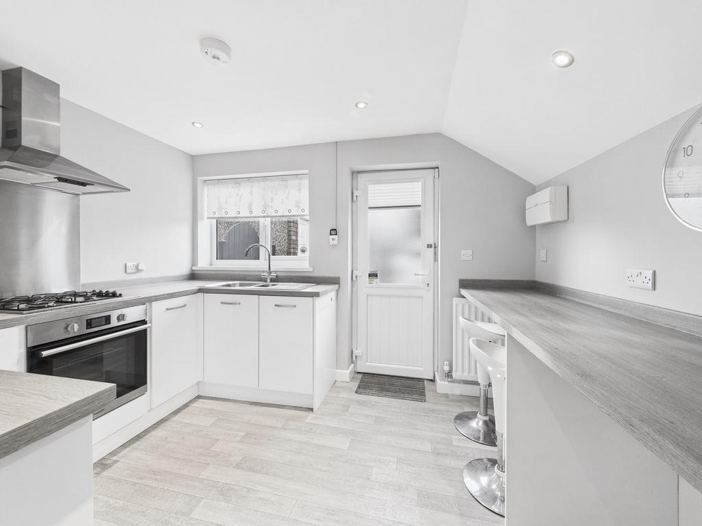 Breakfast/kitchen
