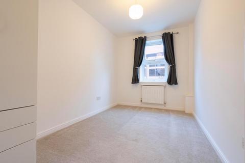 2 bedroom flat for sale, Front Street, Monkseaton, Whitley Bay