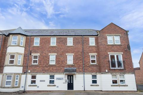 2 bedroom flat for sale, Front Street, Monkseaton, Whitley Bay