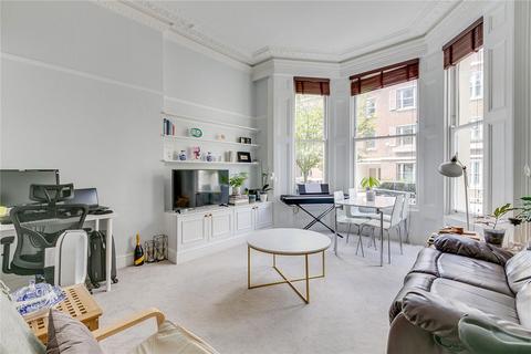 Campden Hill Gardens, London W8