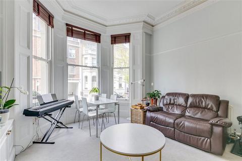 1 bedroom flat to rent, Campden Hill Gardens, London W8