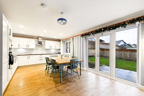5 bedroom detached house for sale, Baillie Crescent, Alford, AB33